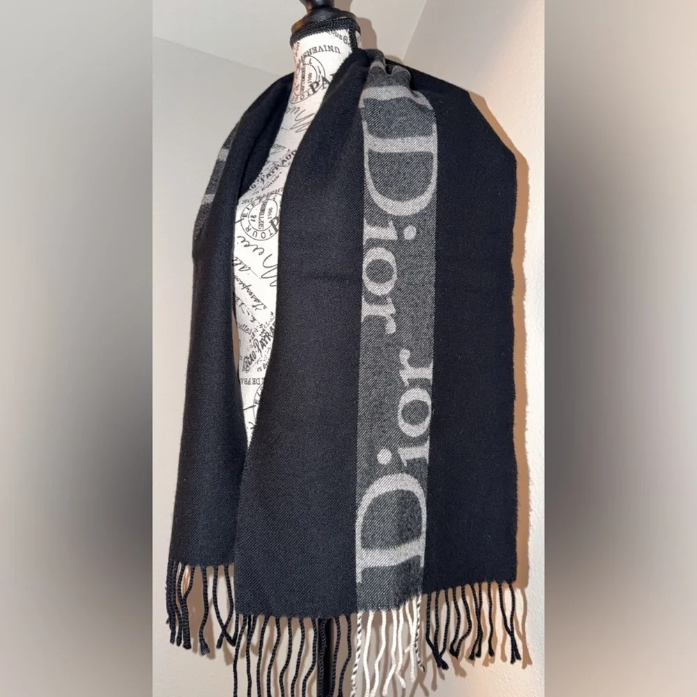 Dior christian stole